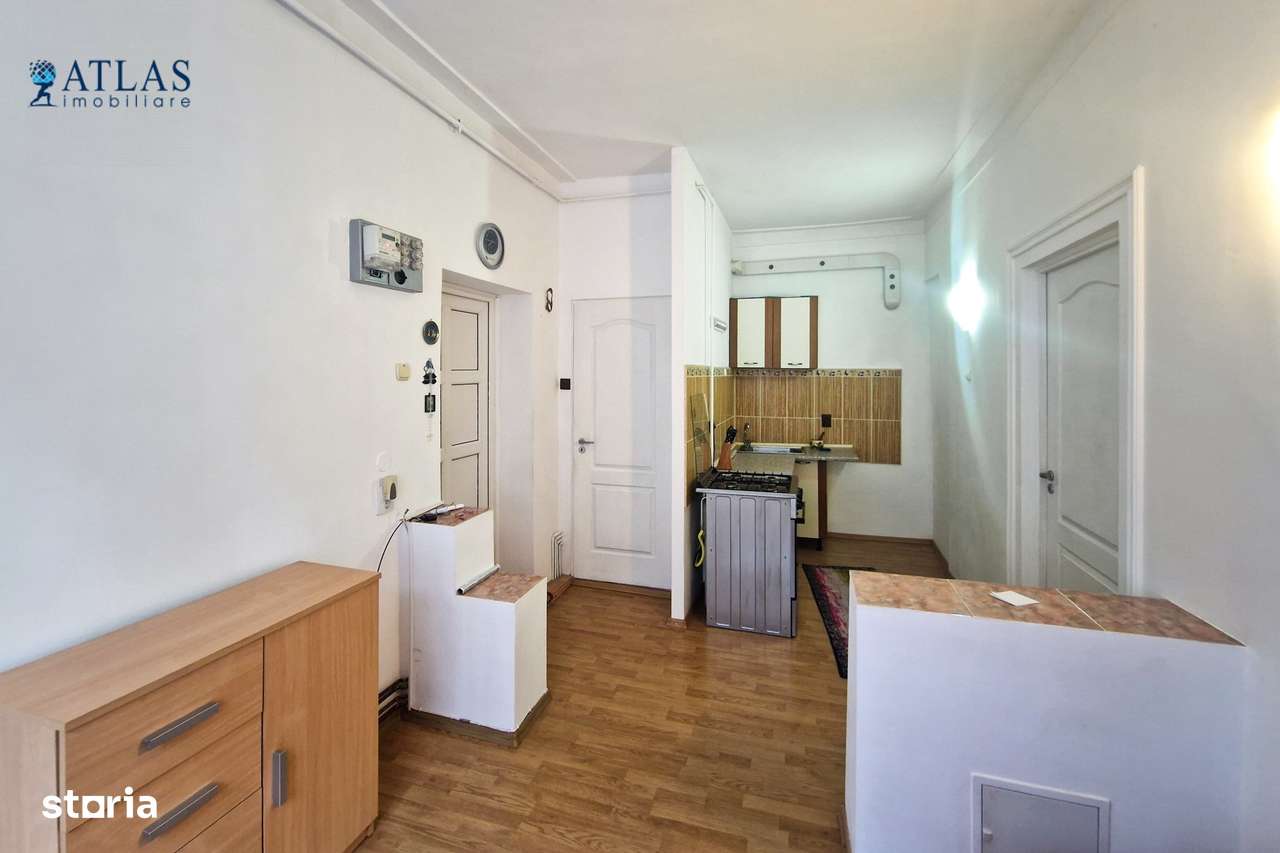 Piata Sfatului - Piata Brassai, 2 accese, vedere padure, comision 0%-8