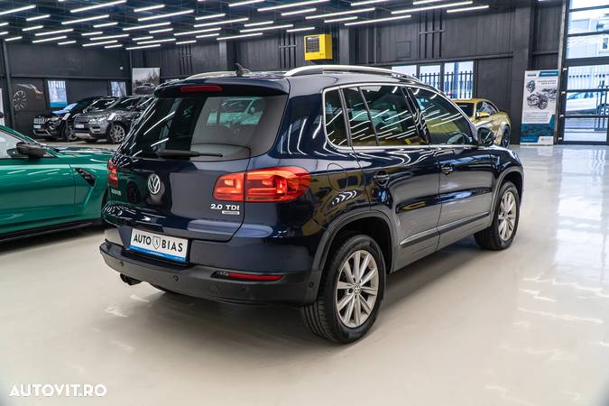 Volkswagen Tiguan 2.0 TDI 4Motion DSG Sport & Style - 8