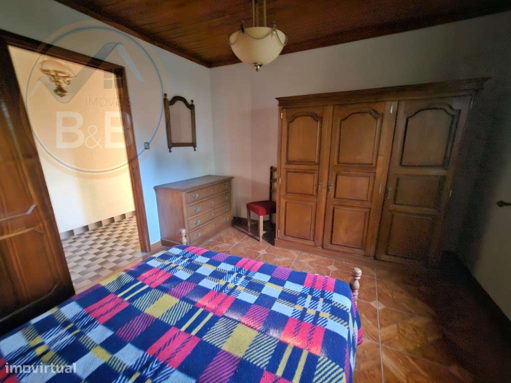 Moradia T4 com terreno, em Cavez, Cabeceiras de Basto-14