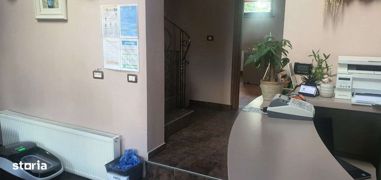 Ofer spre închiriere 2 spatii de stomatologie în vila - Imagine principală: 2/10