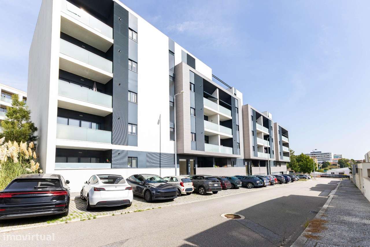T2 na Cidade da Maia com suite, box e acabamentos premium-2