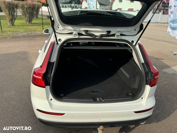 Volvo V60 D3 Momentum - 10