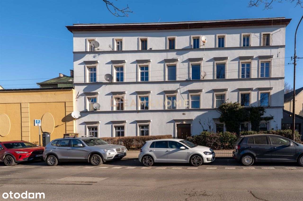 M4 w samym centrum z ogórkiem w części wspólnej-13