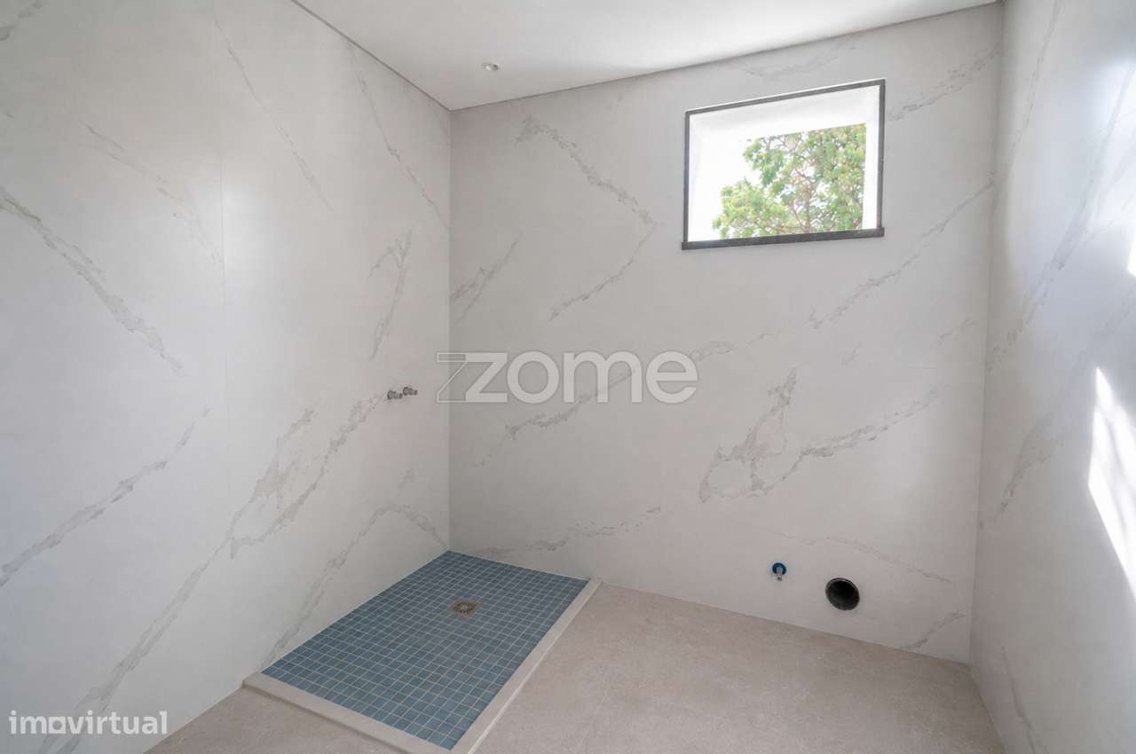 T3 Novo | Quinta da Flamenga | Vialonga | 3º andar | Suite e Garagem-11