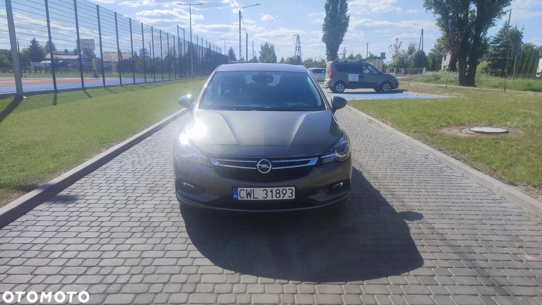 Opel Astra V 1.4 T 120 Lat S&S - 1