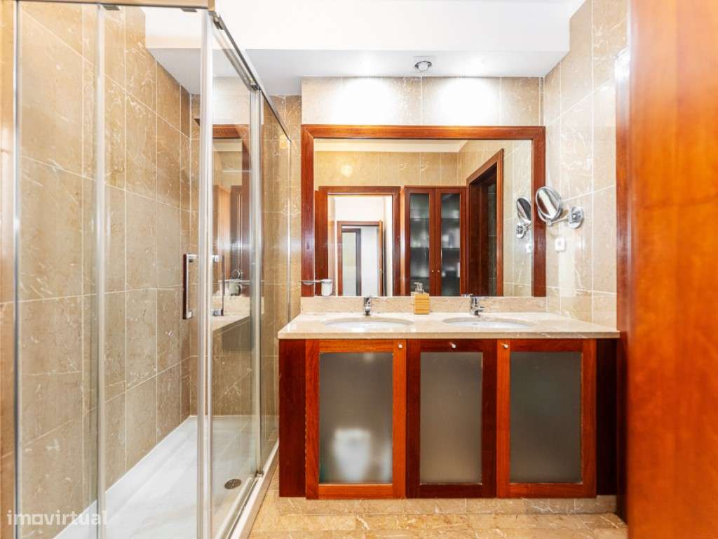 T3 Primeira Linha em Matosinhos Sul, vista mar-25