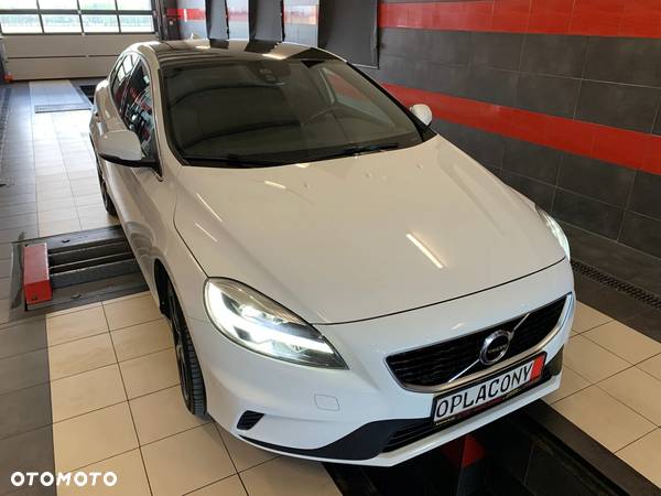 Volvo V40 D3 Drive-E R-Design Kinetic - 3