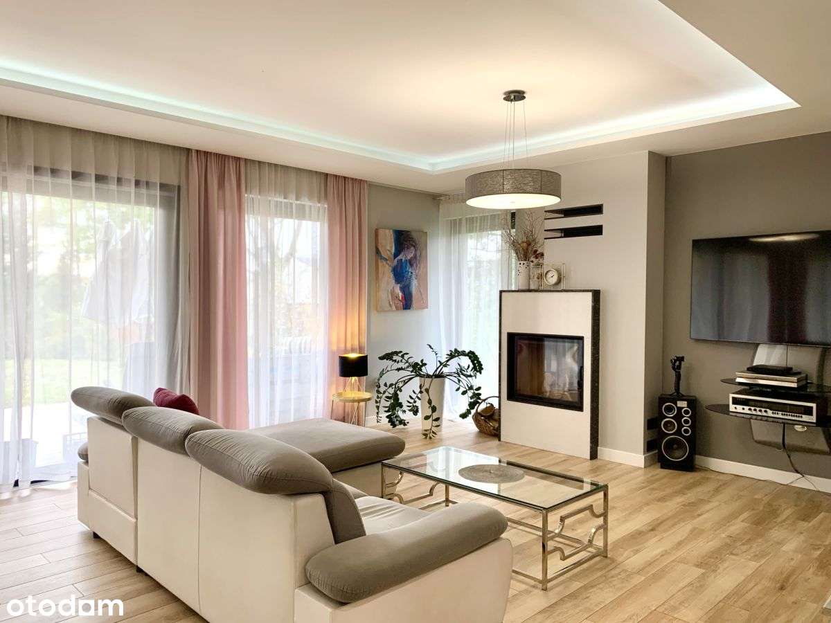 Wyposażony dom na dużej działce - Pełny obrazek: 1/20