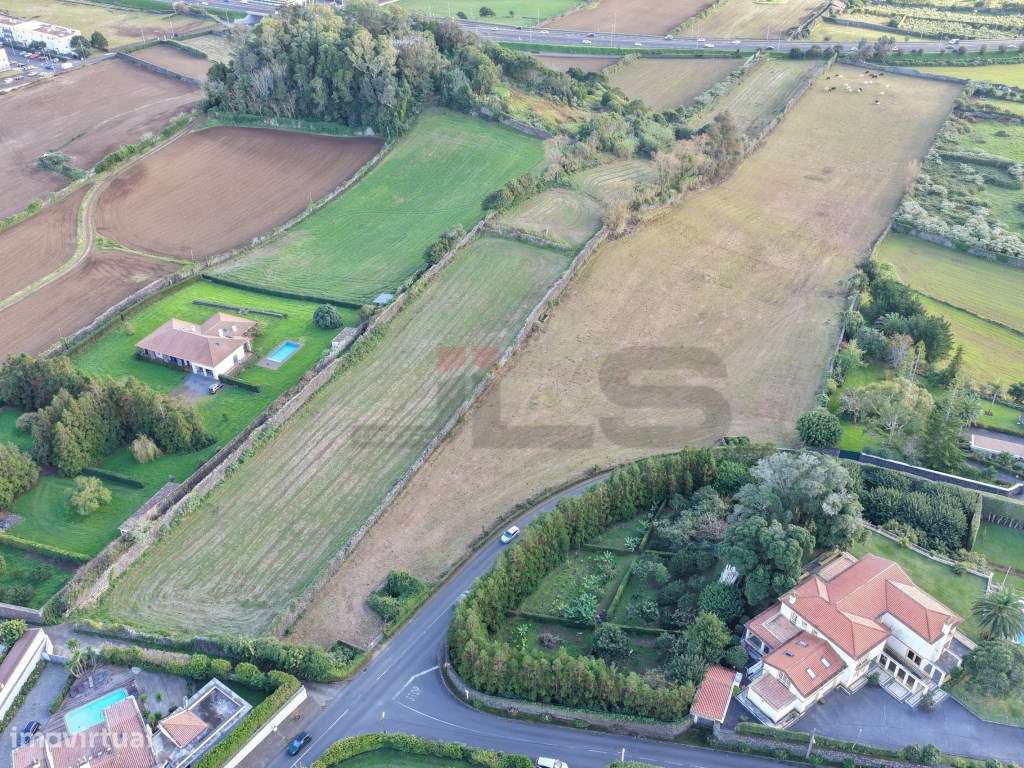 Terreno com 29.280 m2 | Excelente Localização | Ponta Delgada - São...-7