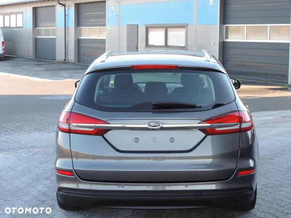 Ford Mondeo 2.0 EcoBlue Edition - 4