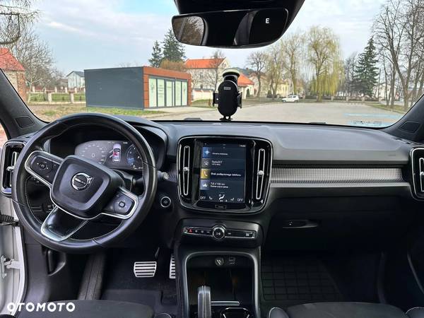 Volvo XC 40 T5 AWD R-Design - 7