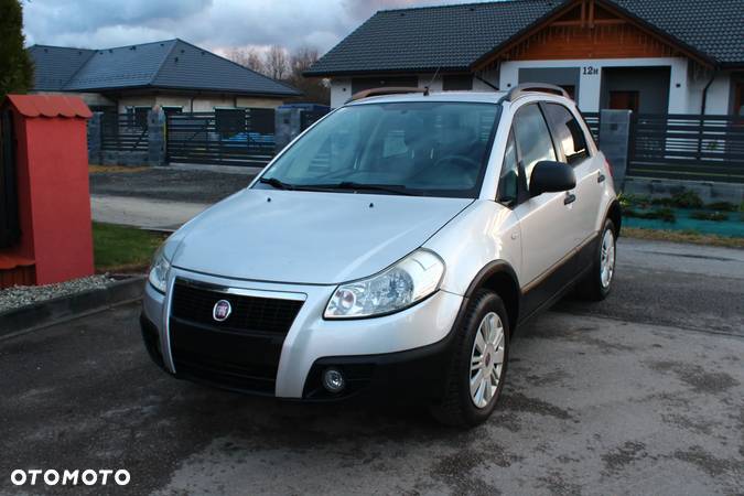 Fiat Sedici 1.6 16V 4x4 Emotion - 1