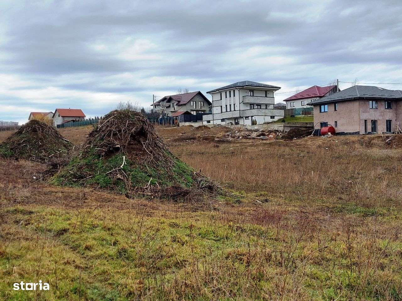 Viticulori, intrare prin Pacurari sau Aleea M. Sadoveanu, 2820 mp-13