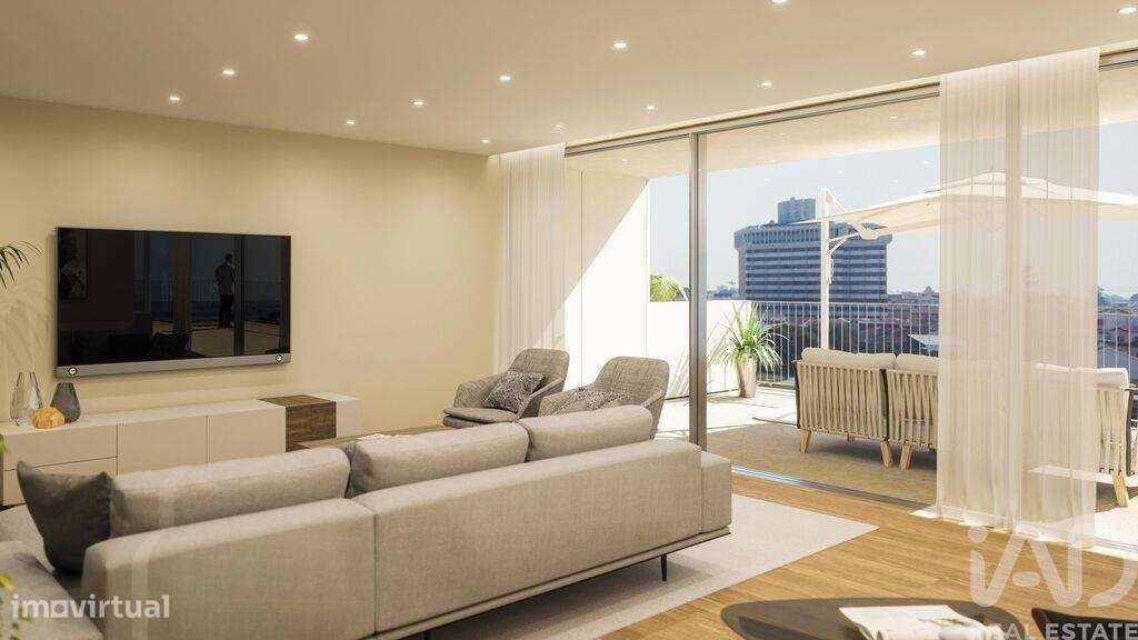 Apartamento T2 em Glória E Vera Cruz de 84,00 m2 - Grande imagem: 1/18