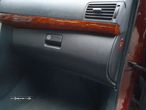 Porta Luvas Toyota Avensis (_T25_) - 1