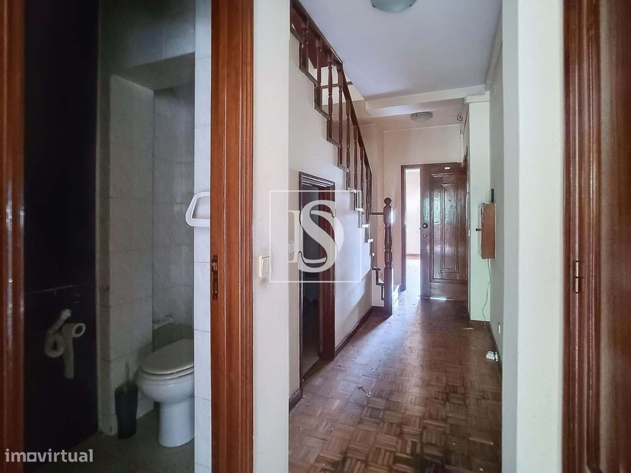 Prédio centro Porto - Grande imagem: 3/37