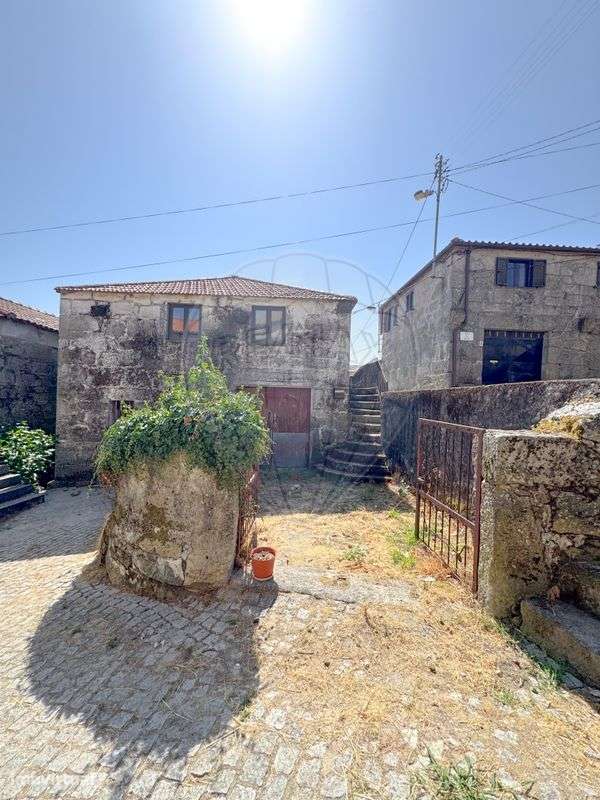 Moradia T3 para venda-1