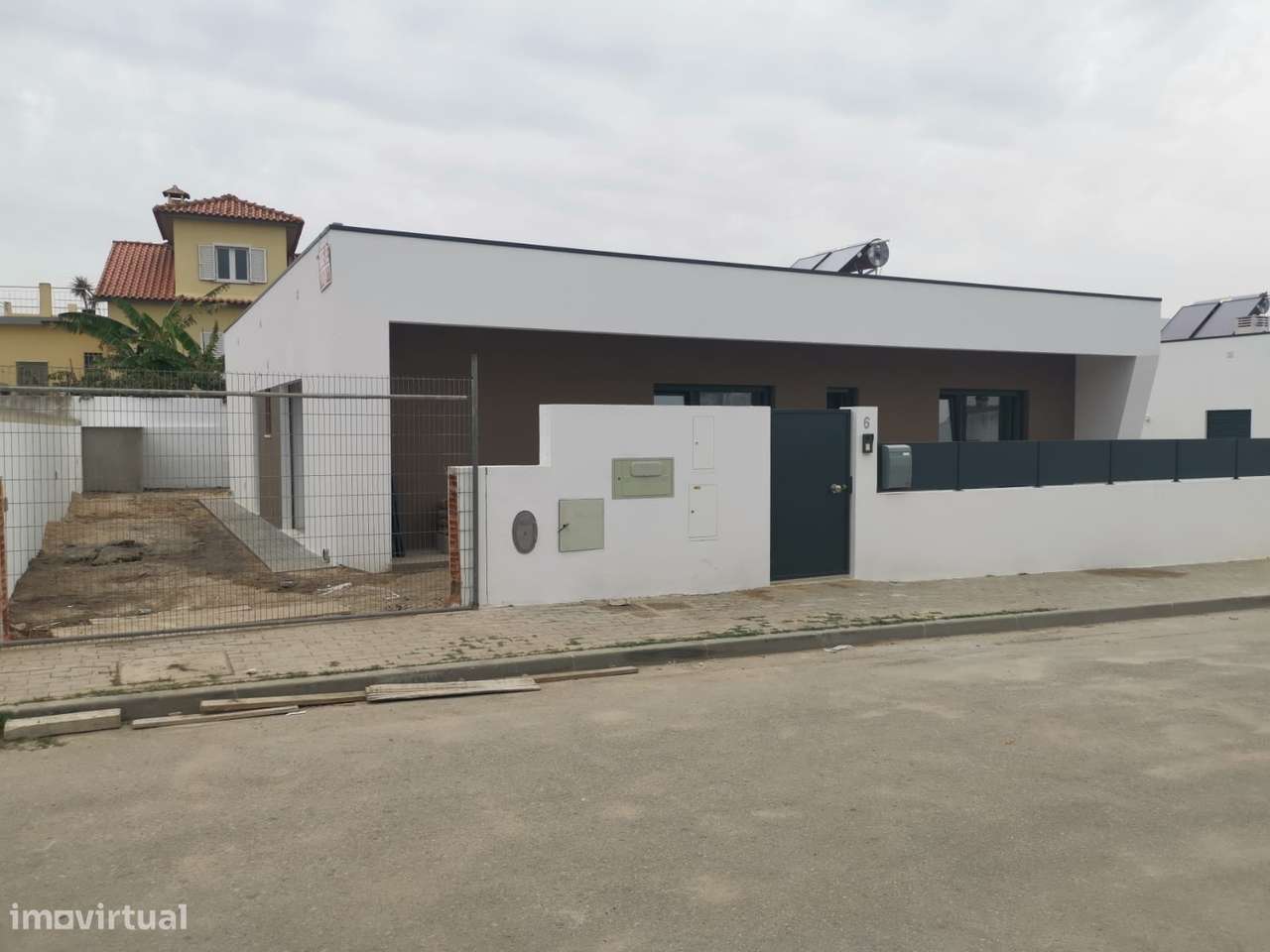 Moradia Isolada V4 C Piscina Terrea Fernao Ferro
