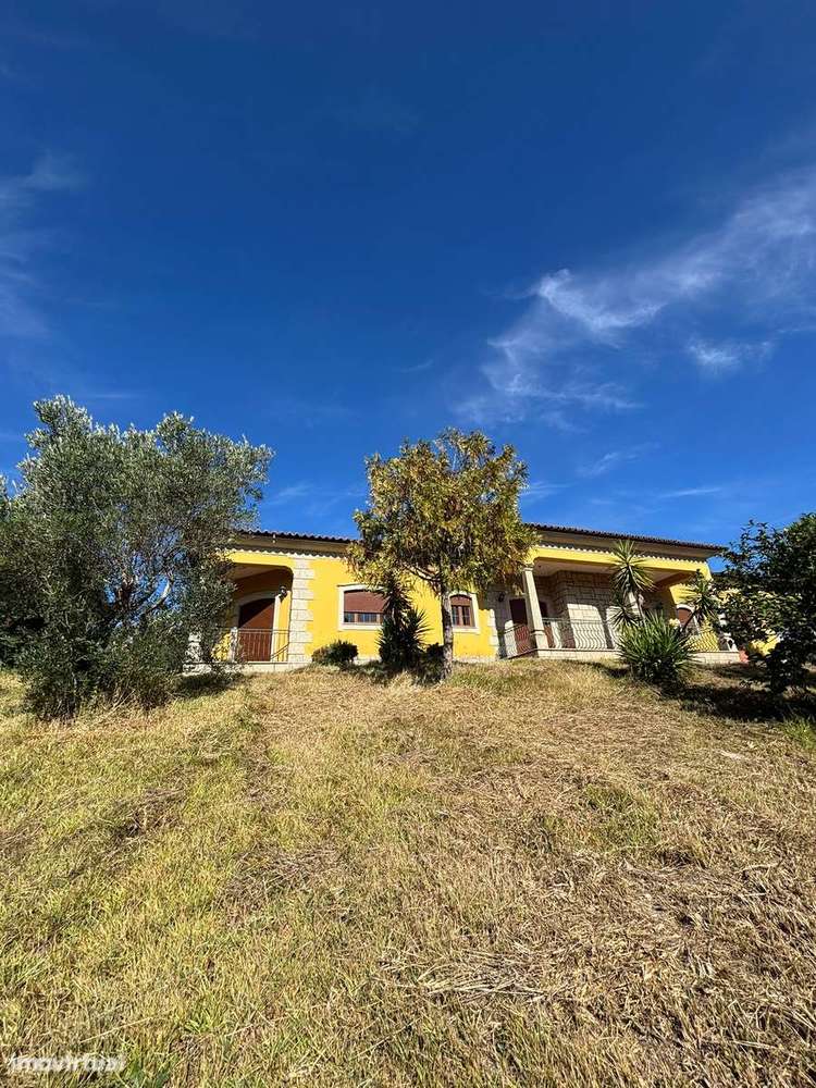 Imóvel de banco : apresente-nos a sua e-50