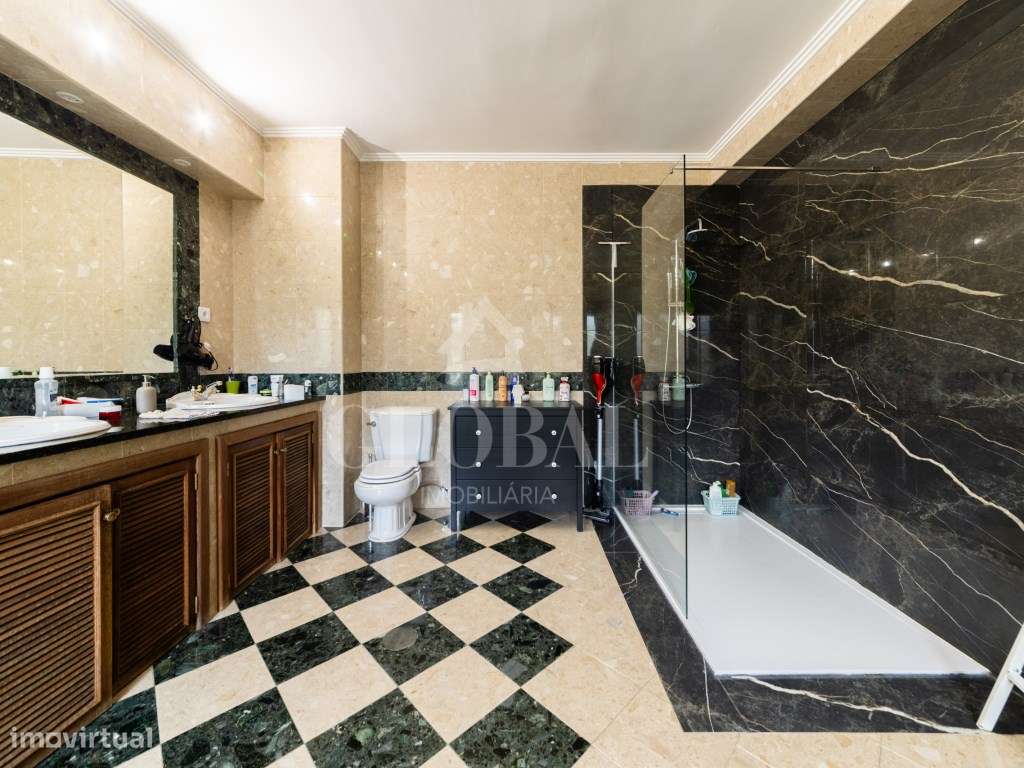 APARTAMENTO T3+1 CUCUJÃES-26