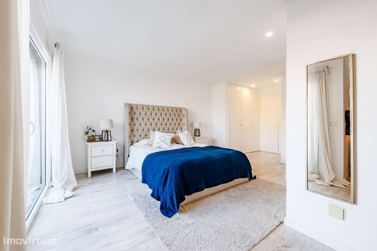 Moradia T3 com Garagem - Fernão Ferro-27