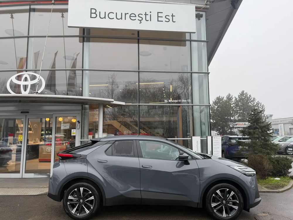 Toyota C-HR 1.8 HEV 140 CP 4x2 CVT Dynamic 2025
