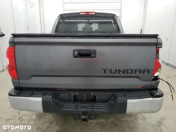 Toyota Tundra - 6