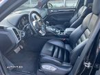 Porsche Cayenne S Hybrid Tiptronic S - 28