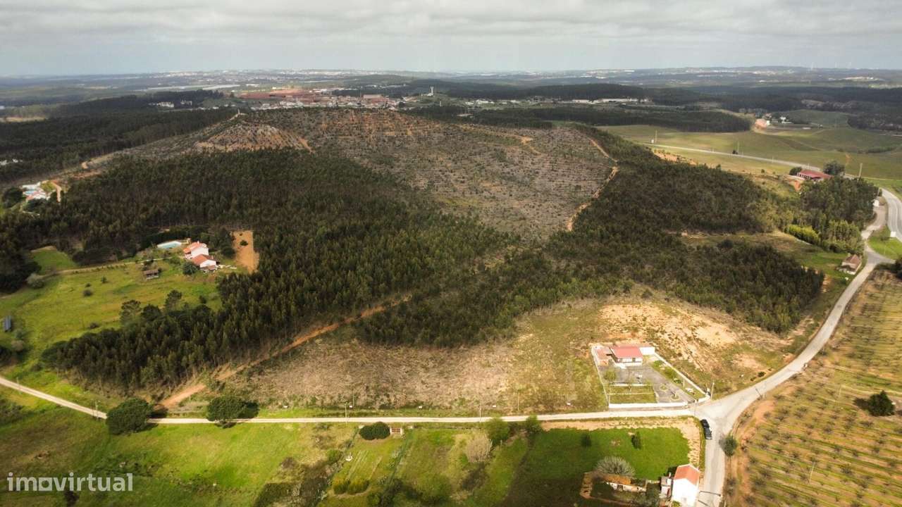 Lote Urbano de 1000m2 para construção em Torres Vedras (Outeiro da Cab - Grande imagem: 3/10
