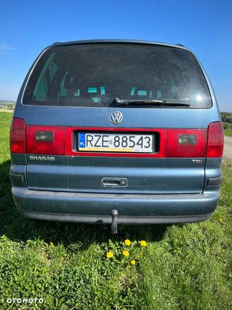 Volkswagen Sharan 1.9 TDI Basis - 5