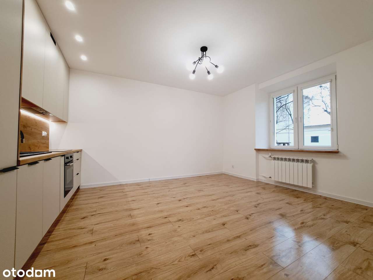 4 pokoje po generalnym remoncie na 1 piętrze, blisko Politechniki-12