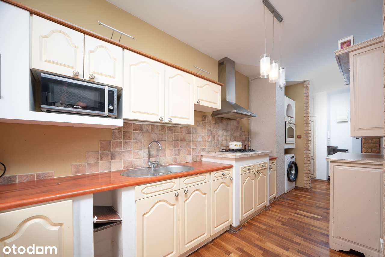 Przestronne mieszkanie przy ul. Reduta | Do własnej aranżacji-7