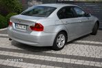 BMW Seria 3 318i - 8