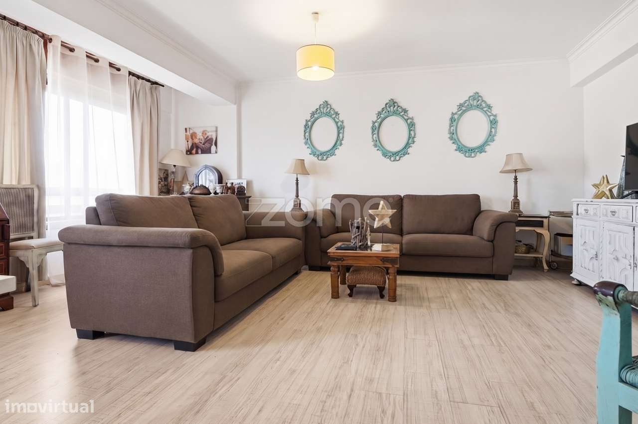 Apartamento T3 em Oeiras-0