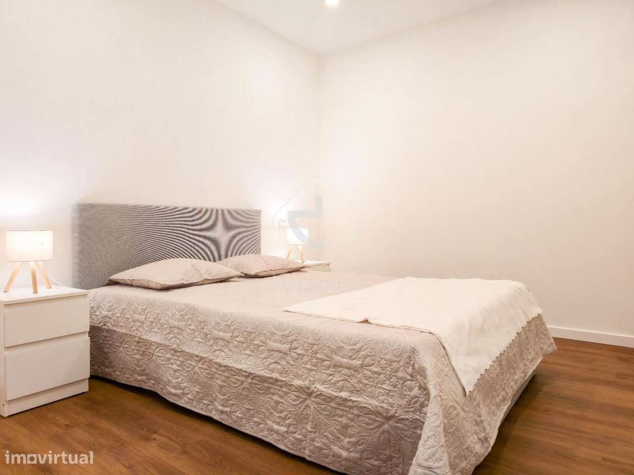 Apartamento T2 renovado, a 2 minutos do centro de Ponte de Lima-7