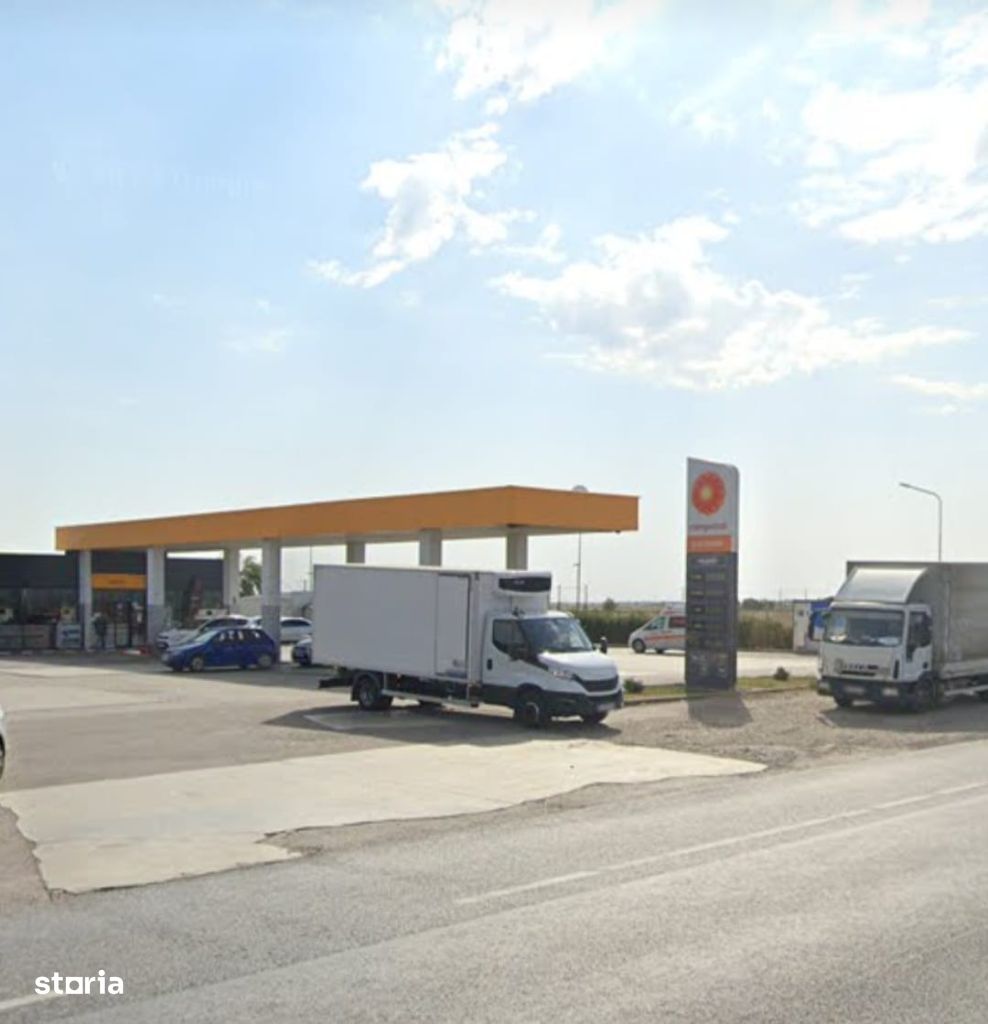 Teren , zona DN 2 - E 85 , ieșire spre Ploiești