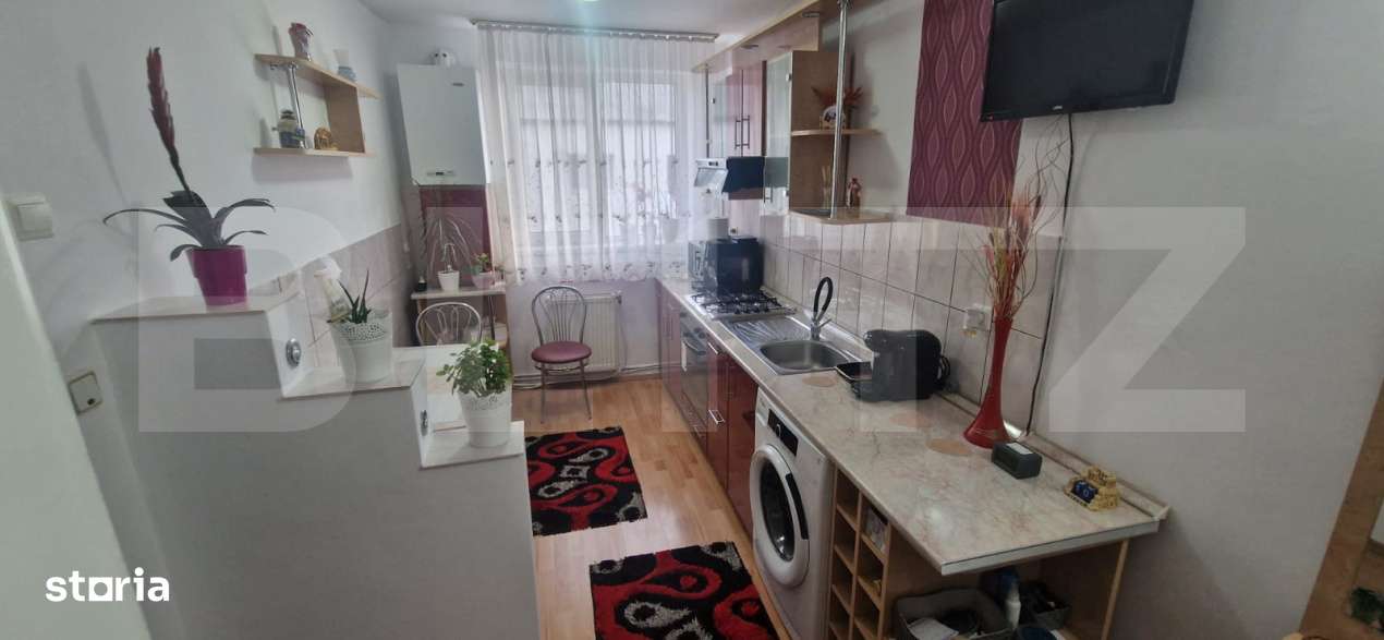 Apartament 2 camere, zona DECEBAL, 45mp - Imagine principală: 4/7