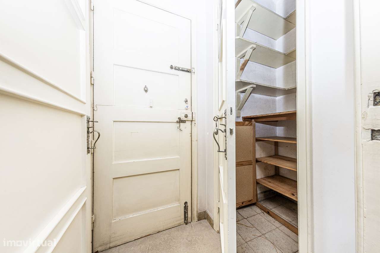 Apartamento único T4 em Lisboa com 190 m²-8