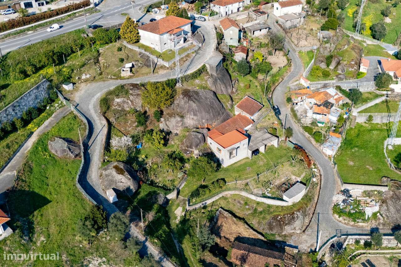 Moradia com Grande Potencial em Frades, Póvoa de Lanhoso-25