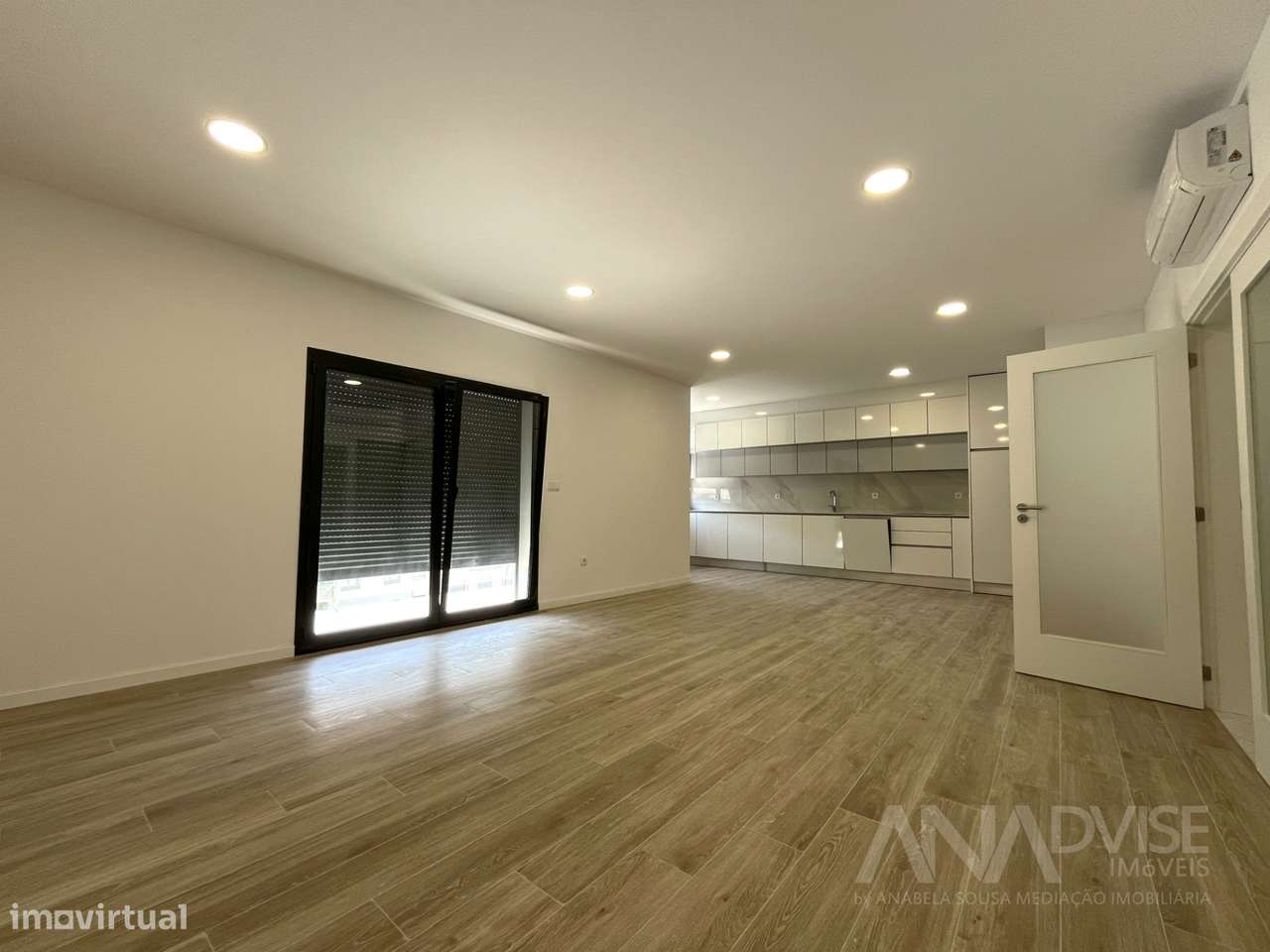 Apartamento T3 Venda em Viseu,Viseu - Grande imagem: 2/18