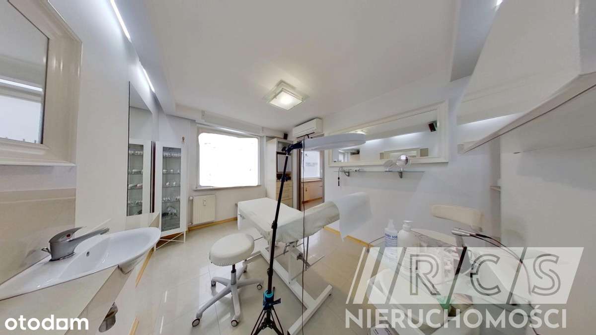 Lokal pod Biznes lub Najem – Centrum + Parking!-2