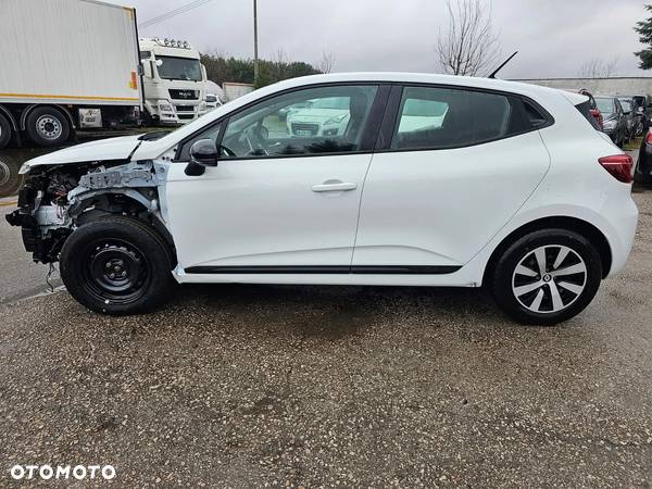 Renault Clio TCe 90 EVOLUTION - 5