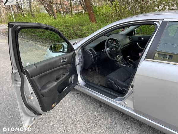 Honda Accord 2.0 Comfort - 5