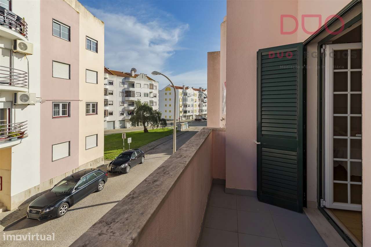 Moradia T4+1 à venda no Montijo-22