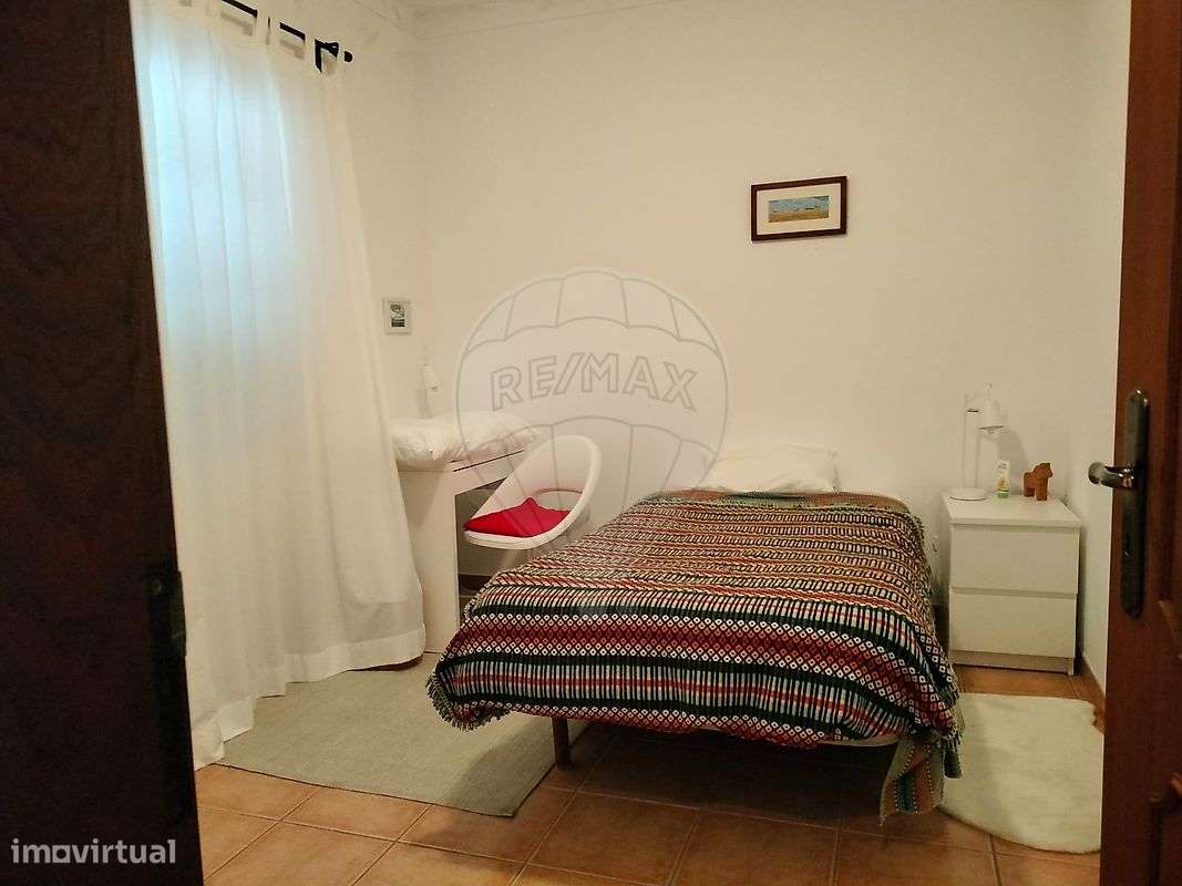 Moradia T5 para venda-16