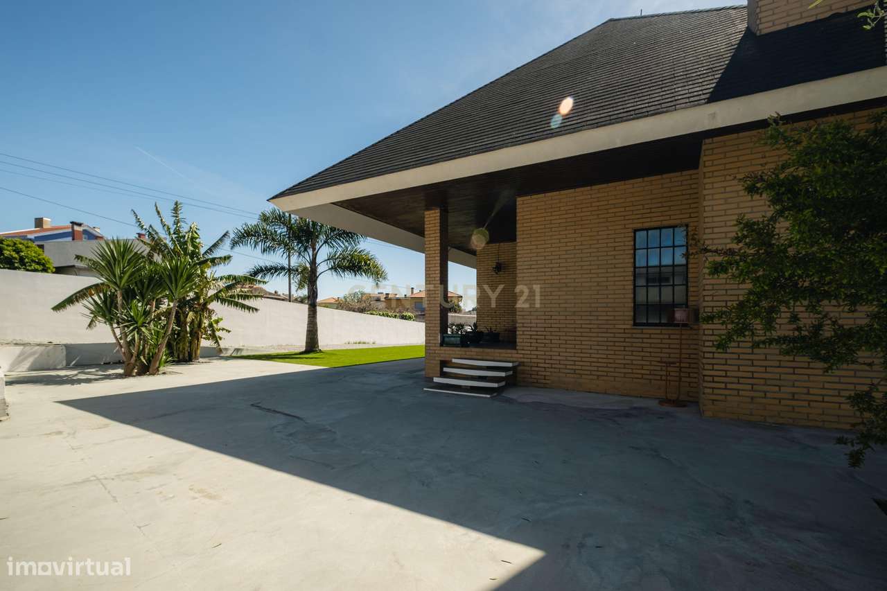 MORADIA T3 A 800M DA PRAIA DE SALGUEIROS | CANIDELO-7