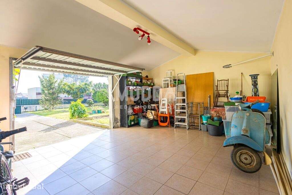 Moradia T4 à venda em Mataduços, Esgueira, Aveiro – Espaço, Conforto e-56