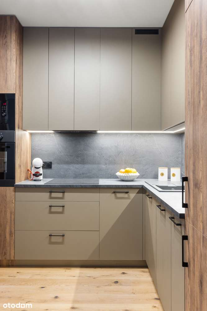 Kawalerka z wydzielony pokojem na Jeżycach-2