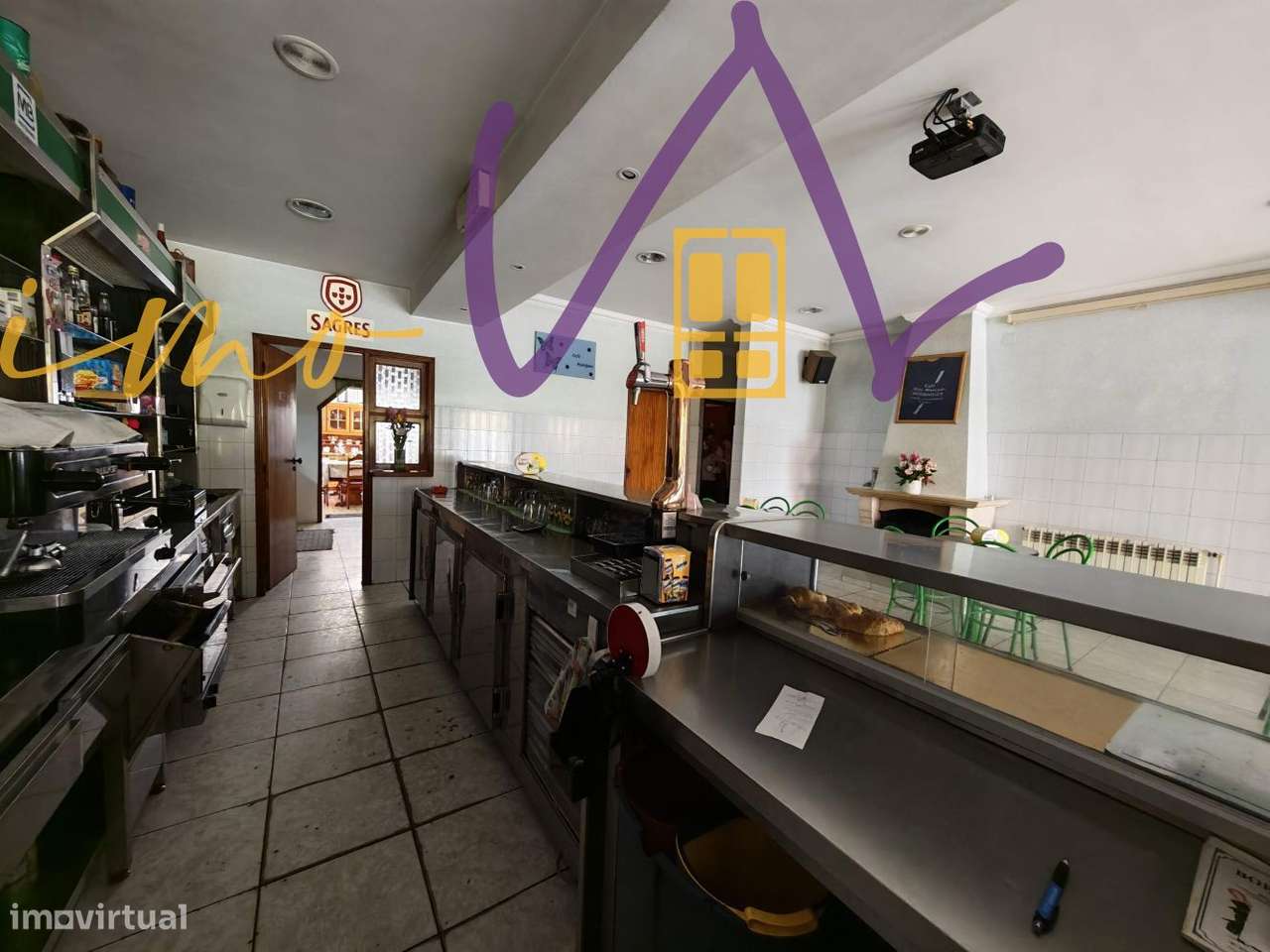 Café e apartamento em Portela de Almagreira-21