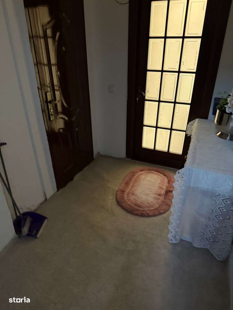 Garsoniera zona Plevnei-5